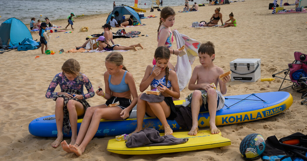 Pondi Beach: A Cool Escape in Sydney's Western Suburbs